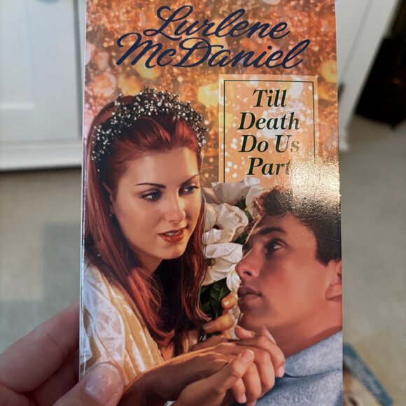 Lurlene McDaniel Paperback Books (SET OF 6!) - Picture 6 of 11